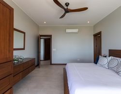 Dreamy NEW Jungle Ocean-view Luxury Villa w Pool Oda