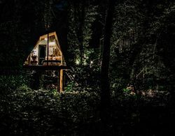 Duende Treehouses Hotel Dış Mekan