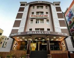 Hotel Dwaraka Inn Dış Mekan
