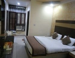 Hotel Dwarkadhish Intercontinental Oda Manzaraları