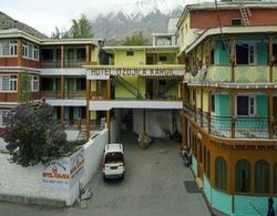 Hotel D'Zojila - Kargil Dış Mekan