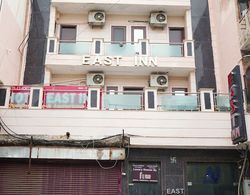 East Inn Patel Nagar Dış Mekan