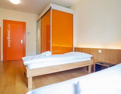 easyHotel Basel Genel