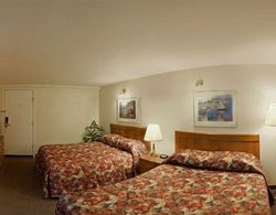 Econo Lodge Inn and Suites Saint John Genel