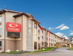 Econo Lodge Inn & Suites - Des Moines/Merle Hays Road Dış Mekan