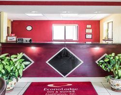 Econo Lodge Inn & Suites East Matthews Lobi