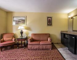 Econo Lodge Inn & Suites Greenville Genel