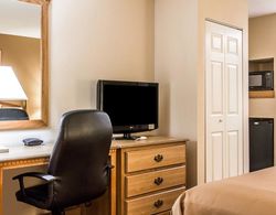 Econo Lodge Inn & Suites Huntsville Genel