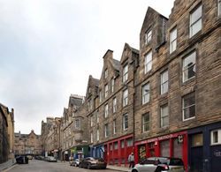 Edinburgh Spacious Apartment - Royal Mile Dış Mekan