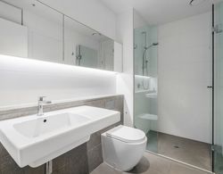 EDWARD, 3BDR Melbourne Apartment Banyo Tipleri