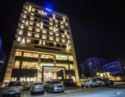 Efcee Sarovar Portico Bhavnagar Dış Mekan