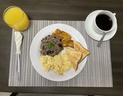 Hotel El Coco Kahvaltı