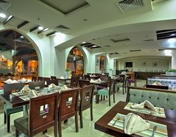 El Jabal Sokhna Hotel Yerinde Yemek