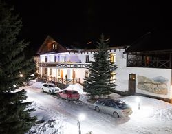 Elbrus HiLoft Hostel Dış Mekan