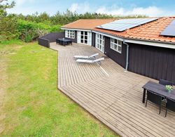 Elite Holiday Home in Lokken Jutland With Swimming Pool Konum Öne Çıkanlar