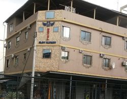 Hotel Eloy Alfaro Dış Mekan