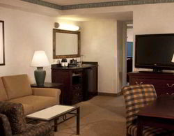 Embassy Suites Hotel Syracuse Genel