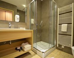 Emonec Hotel Banyo Tipleri