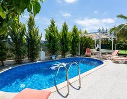 Enchanting Villa With Private Pool in Antalya Oda