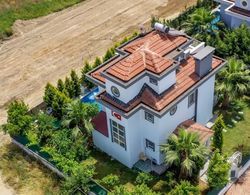 Enchanting Villa With Private Pool in Antalya Oda