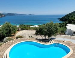 Enjoy Lichnos Bay Village, Camping, Hotel & Apartments Dış Mekan