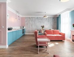 Enjoy This Incredible Pastel Universe in Cute Modern Home by Market Square Oda