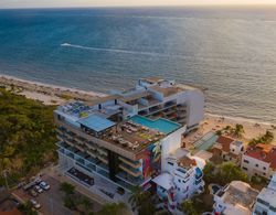 Epic Oceanfront Puerto Morelos Dış Mekan