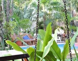 Esduma Iguanas Hotel Playa del Carmen Dış Mekan