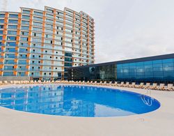 Euphoria Batumi Convention & Casino Hotel Havuz