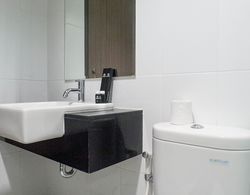 Exclusive 1Br At Apartment Praxis Banyo Tipleri