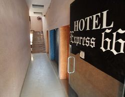 Hotel Express 66 Dış Mekan