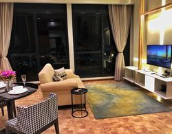 Expressionz Suites KLCC by Like Home Genel