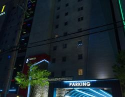 F HOTEL Yeongdeungpo Dış Mekan