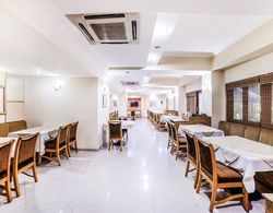 FabHotel Gandharva Shivajinagar Kahvaltı