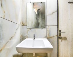 FabHotel Kiran Inn Tukoganj Banyo Tipleri