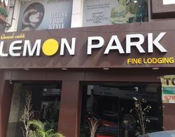 FabHotel Lemon Park Dış Mekan