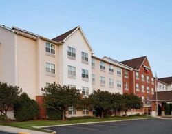 Fairfield Inn & Suites by Marriott Atlanta Airpt S Genel