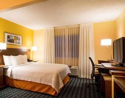 Fairfield Inn & Suites by Marriott Cincinnati East Genel