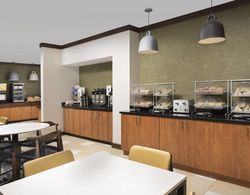 Fairfield Inn & Suites by Marriott Miami Airport South Kahvaltı