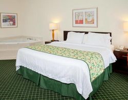Fairfield Inn & Suites by Marriott Mount Laurel Genel
