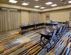 Fairfield Inn & Suites by Marriott Raleigh Capital Blvd./I-540 Genel