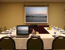Fairfield Inn & Suites Seattle Bellevue/Redmond Genel