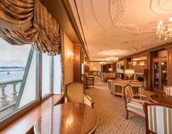 Fairmont Grand Hotel Kiev Yeme / İçme