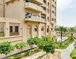 Fairmont North Luxury 2 BR Apt Palm Oda Manzaraları