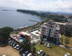 Family Hotel Sunday Öne Çıkan Resim