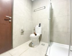 Fancy And New Studio At Pollux Chadstone Apartment Banyo Tipleri