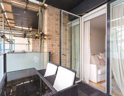 Fantastic 1 Bedroom Apartment in East London With Balcony Oda Düzeni
