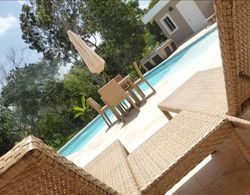 Fantastic 4 Bedroom Villa With Pool Havuz