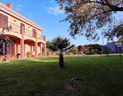 Villa Feluchia Dış Mekan