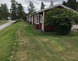 Finspångs Golfklubbs Stugby Dış Mekan